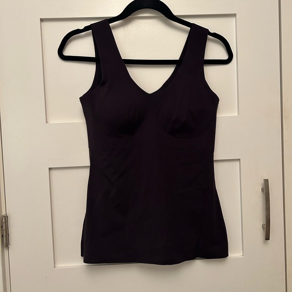 Knix Luxelift black V-Neck Top